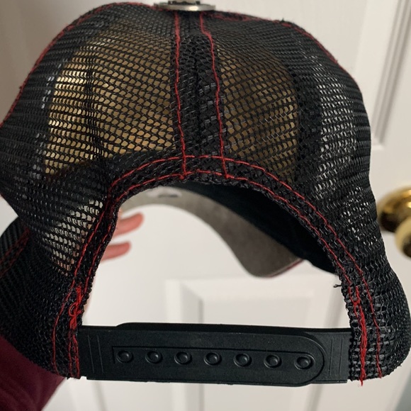 Ed Hardy bedazzled trucker hat - Picture 3 of 4